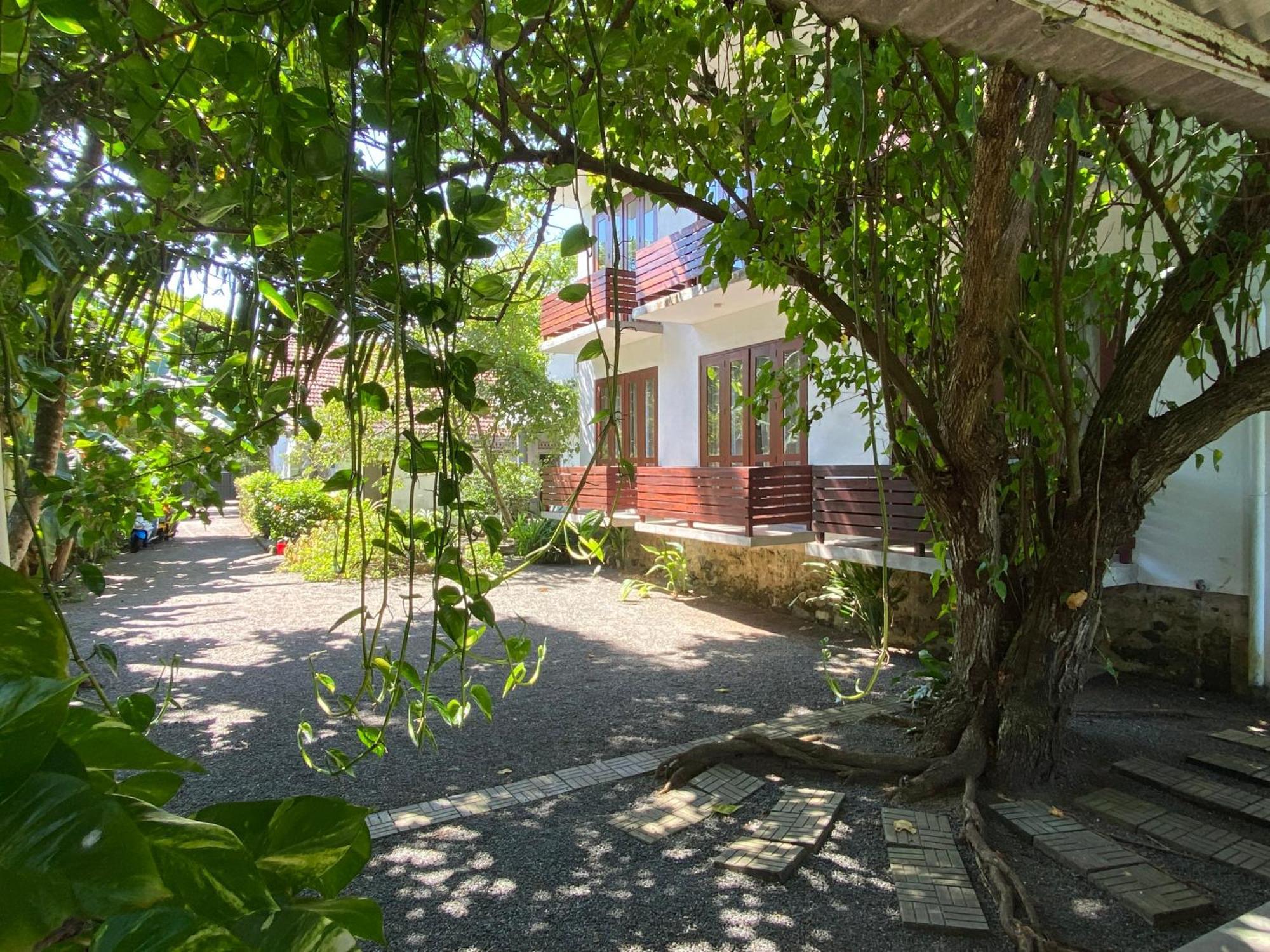 Lake House Hikka Hikkaduwa Exterior foto